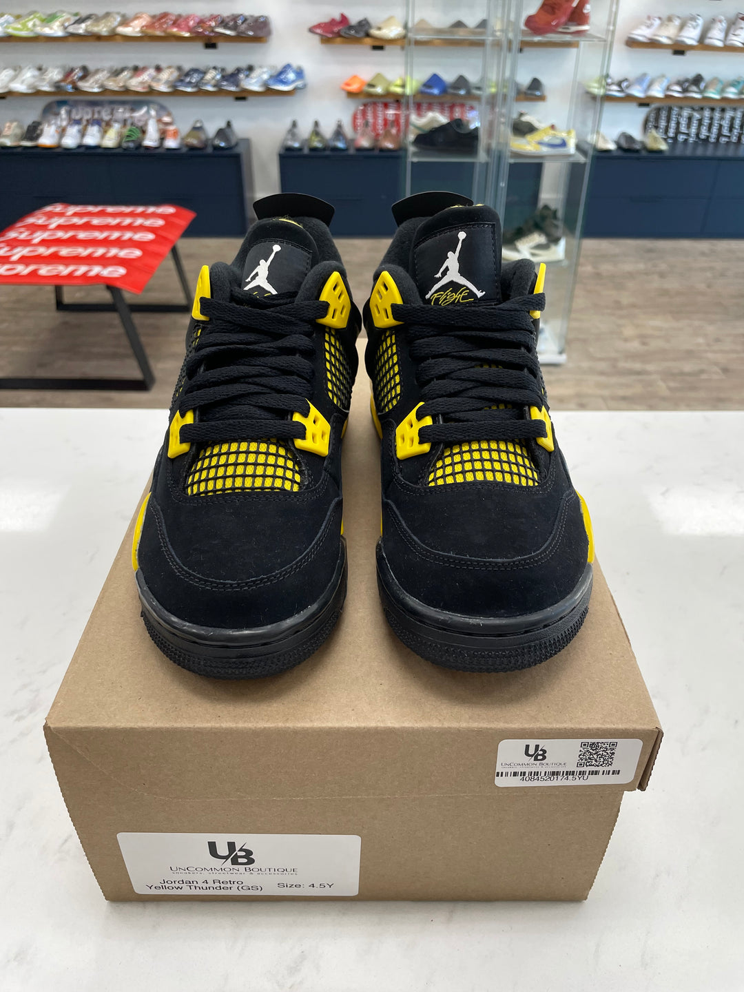 Jordan 4 Retro Yellow Thunder (GS)- Worn