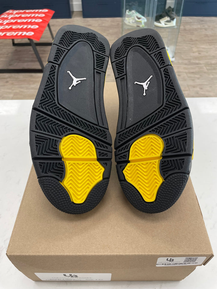 Jordan 4 Retro Yellow Thunder (GS)- Worn